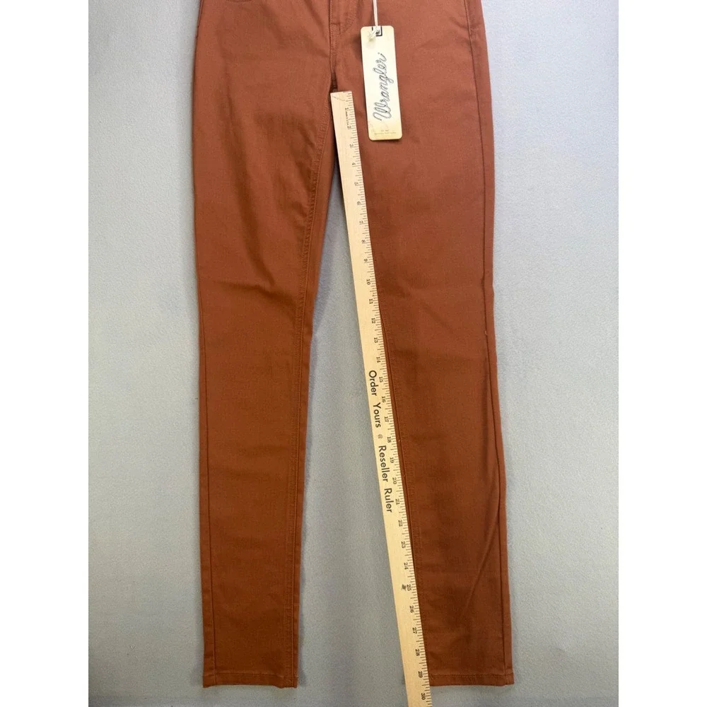 Wrangler Women's Skinny Fit Stretch Jeans Rusty Brown Size 1/31‎ New
